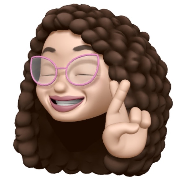 Meet your Posher, Maven 🌟 - Picture 1 of 5